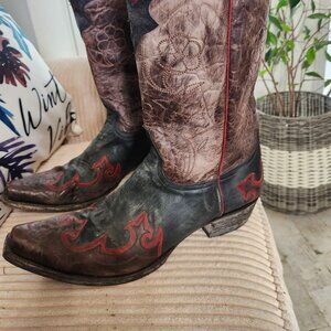 Men size 13 high end cowboy boots worn once